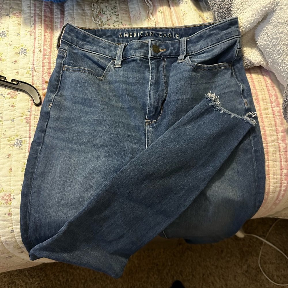 American Eagle Outfitters Women's Distressed Blue Skinny Jeans